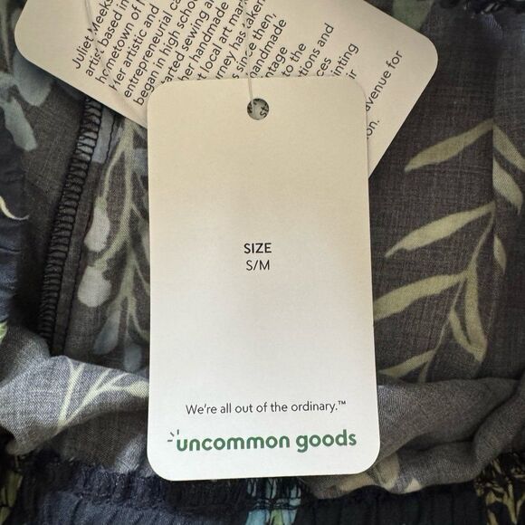 NWT Uncommon Goods Birth Month Flower Lounge Pajama Pants in Larkspur Floral - Picture 7 of 8